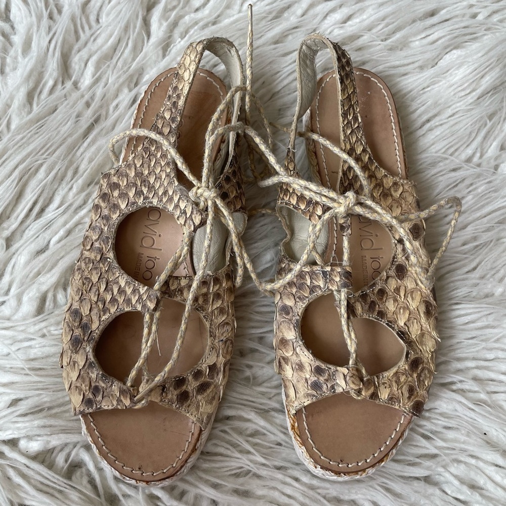 Joan & David Beige Snake Embossed Leather Lace Up Flat Espadrille Sandals Sz 37